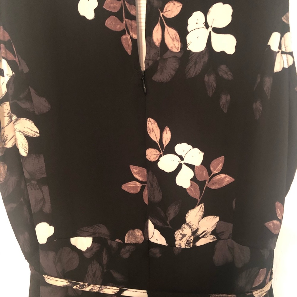 Floral Dress - Picture 4 of 5
